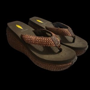 Volatile Canova Brown Sandal size 8